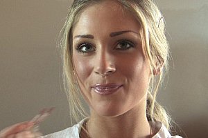 日本黑人三p少妇